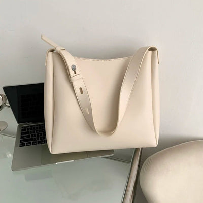 Julia's | Grande Tote