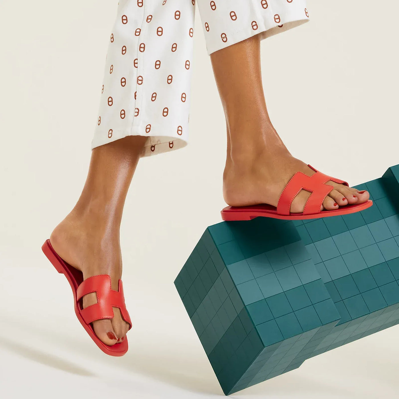 Julia's | Fashionable Luxury Sandals