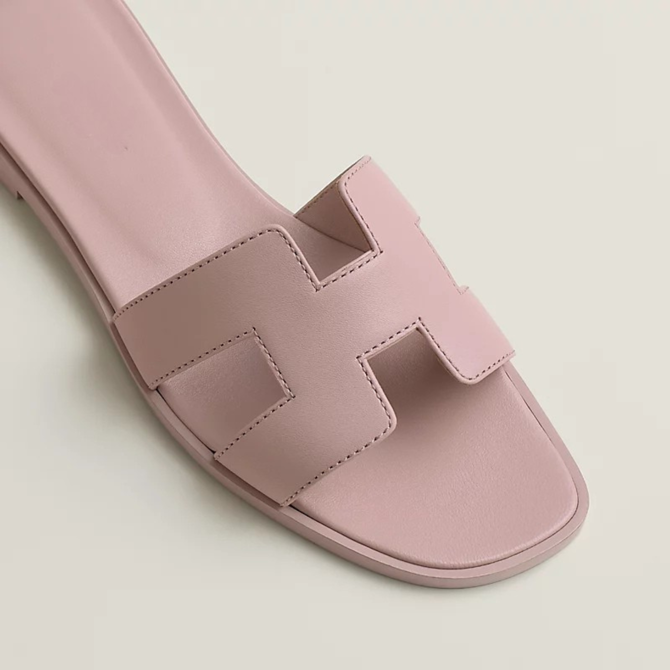 Julia's | Fashionable Luxury Sandals