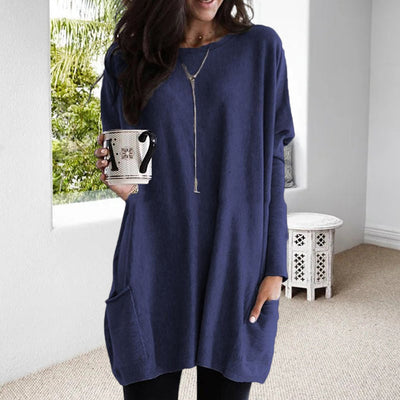 Julia's | Relaxed Pocket Tunic with Elegant Tummy Coverage