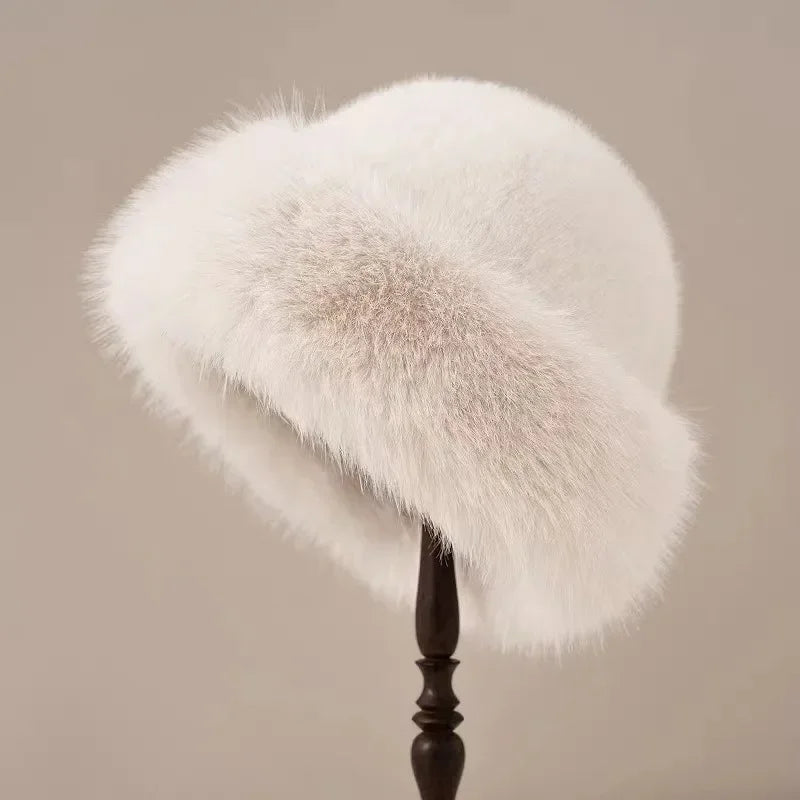 Julia's | Timeless Elegant Hat